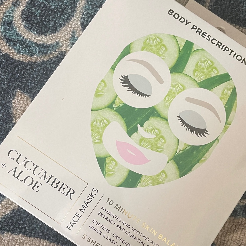 Cucumber Aloe Face Masks - Green
